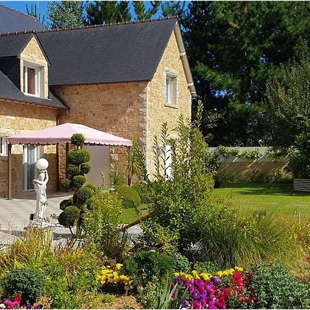 Les Centauris Bed & Breakfast Pléguien Екстериор снимка