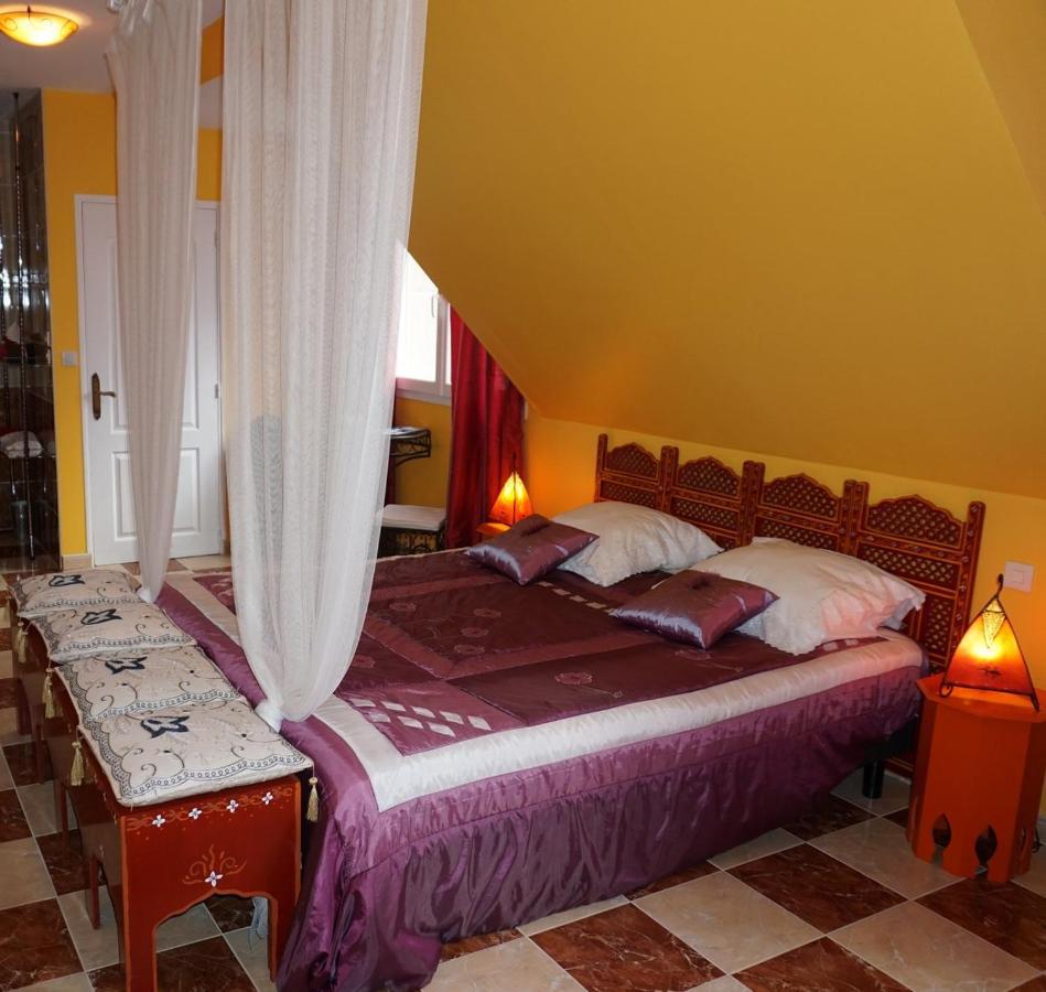Les Centauris Bed & Breakfast Pléguien Екстериор снимка
