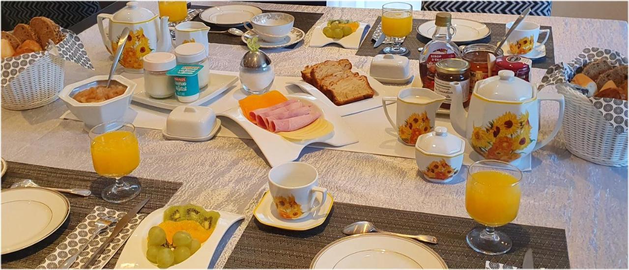 Les Centauris Bed & Breakfast Pléguien Екстериор снимка